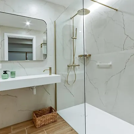 Estilo Y Comodidad A Un Paso Del Centro Y La Playa Getaria